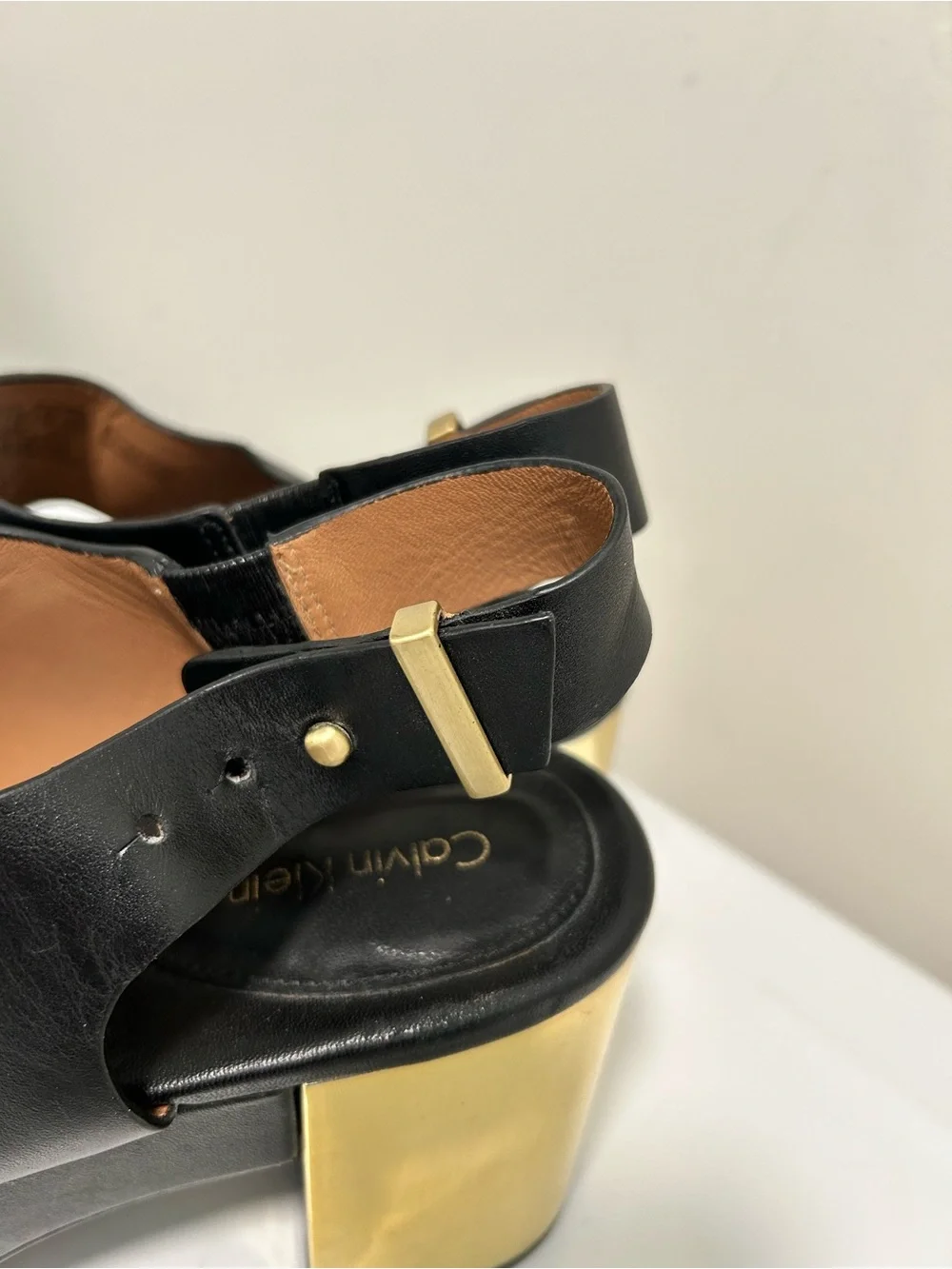 Calvin Klein Iven Platform Sandals Black with Gold Heel Size 9